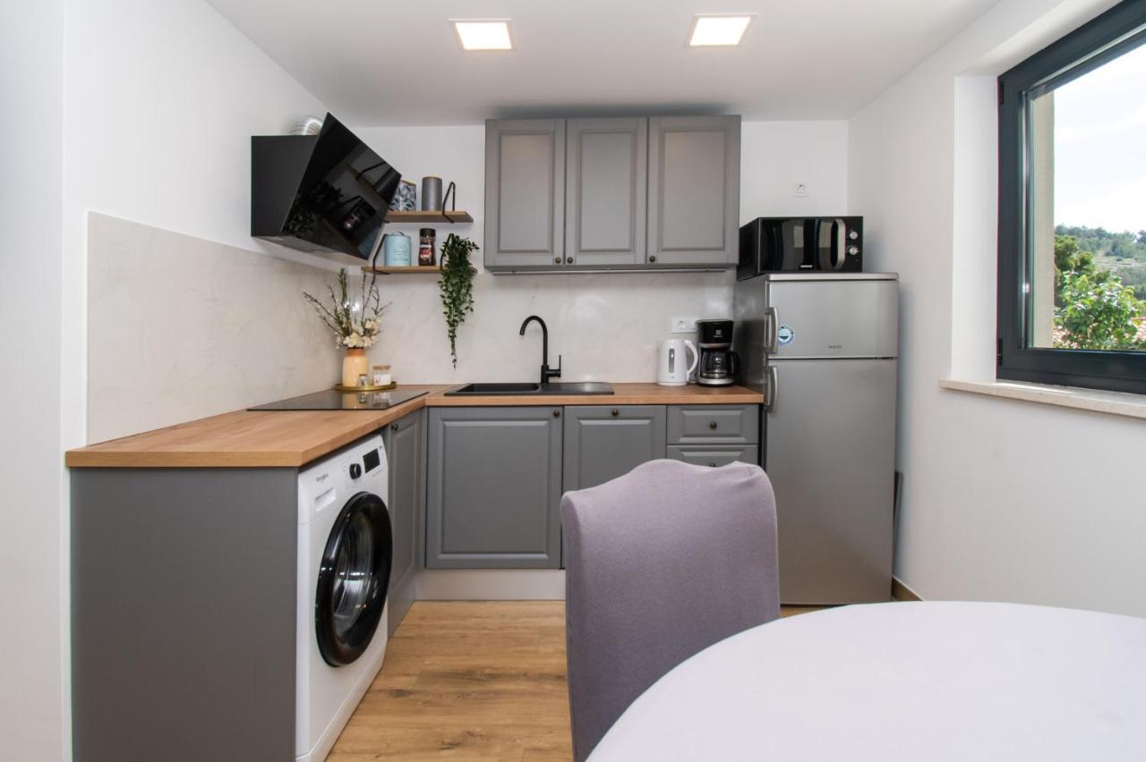 Apartmani Monika Žaborić Kültér fotó
