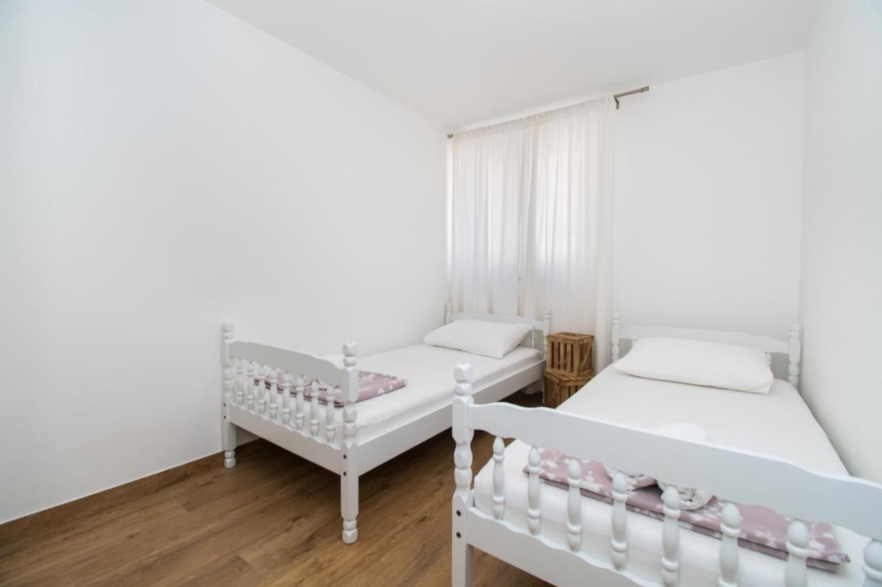 Apartmani Monika Žaborić Kültér fotó